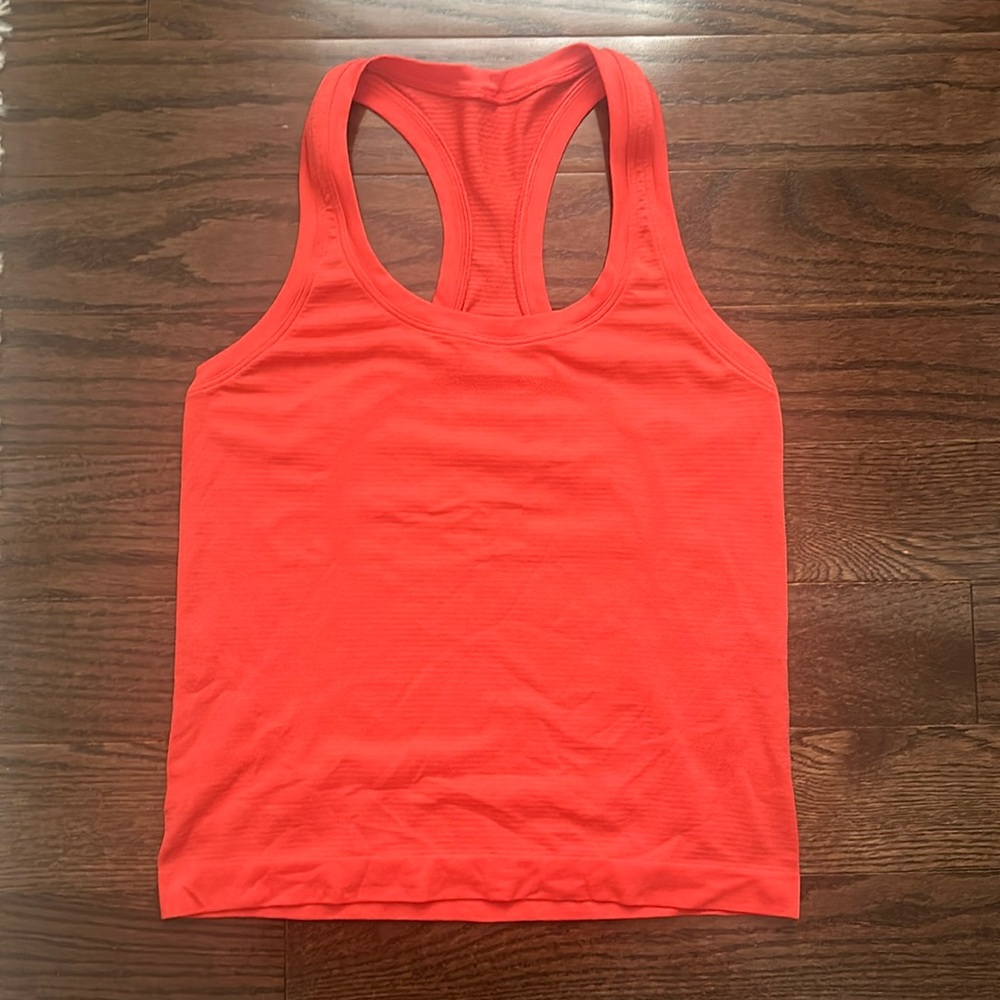Lululemon swifty tank race back tank. Race length size 4